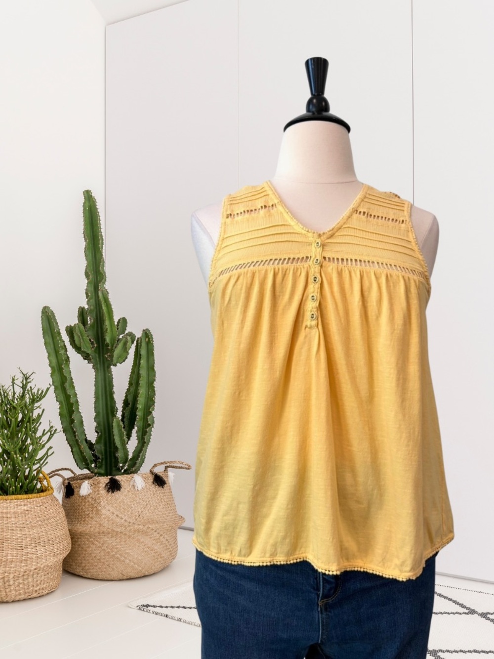 Sundance Sleeveless Pleated Ladder Eyelet Pom Trim Tank Top